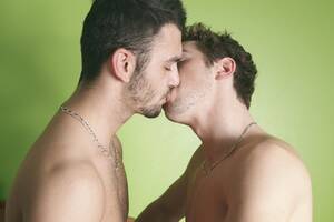 Gay Male Porn - Why So Many Women Are Drawn To Gay Male Porn - Sex and Psychology