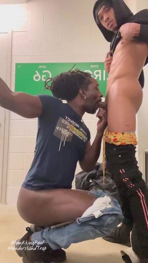 Black Guys Gay Sex - Gay sex: Two fit black guy cruising in mall endâ€¦ ThisVid.com