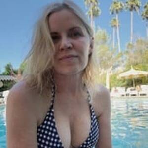 Kim Dickens Hot Sex Porn - Get 6 Kim Dickens hot movie and interview links at FreeOnes