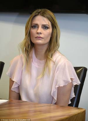 Mischa Barton Sex Tape Uncensored - Mischa Barton gave an emotional statement today describing how her 'worst  fear' was realized
