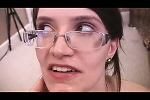 best cumshot swallow - Best Cum Swallowing Ever