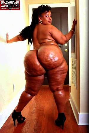 naked black bbw ass - DaBUTT a must ride mmmmmmm!