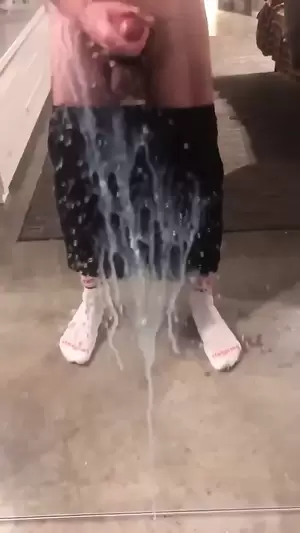 giant mirror cock - Huge cumshots mirror | xHamster