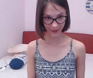 Glasses - Teen Is Trying To Be Sexy