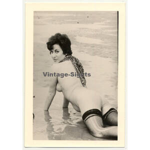 1960s Shorthaired Brunette Porn Magazines - Shorthaired Nude Brunette Lays On Seashore / Stockings (Vintage Photo B/W  1950s/1960s)