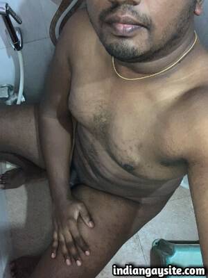 horny chubby indian - Desi Gay Porn feat. Horny Naked Chubby Guy - Indian Gay Site