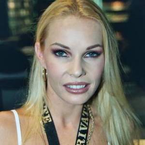 Australian Beauty Porn - Jodie Moore