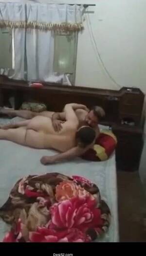 desi nude caught - Desi couple caught nude - ThisVid.com