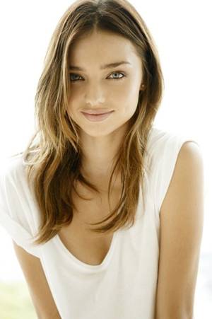 Lydia Kerr Professional Porn Photo Shoot - Miranda Kerr fresh smile