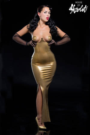 Gauge Porn Star Latex - Gauge gives a handjob. guage porn