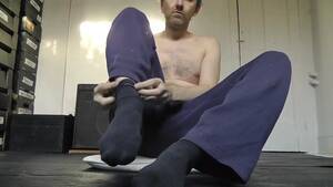Big Male Feet Porn Cum - EDGEWORTH JOHNSTONE Big Feet with Red Toenails CAMERA 2 - Cum on feet  cumshot male foot fetish toes watch online