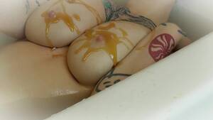 Honey Bath Porn - Milk n' Honey | free xxx mobile videos - 16honeys.com