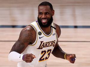 Lebron James Porn - LeBron James agrees to history-making $97.1m contract extension with Lakers  | LeBron James | The Guardian