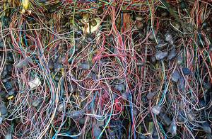 networking porn - Cable Porn: Installers Share 24 Horrifying Wiring Messes