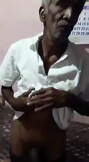 india grandpa nude - Indian grandpa - XXXi.PORN Video