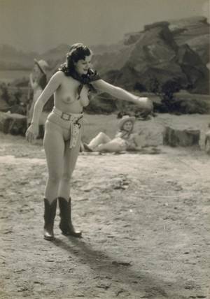 cowgirl vintage nudes - Bison Bill's Weird West: Sally Rand's Nude Ranch