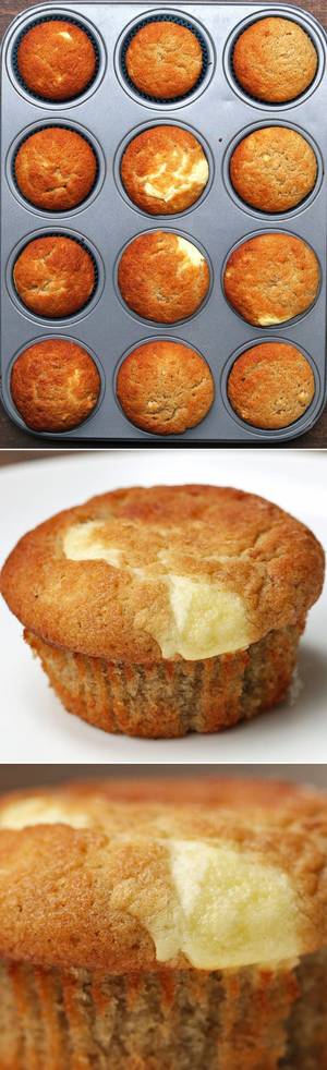 cream filling 4 - Cream Cheeseâ€“FIlled Banana Bread Muffins