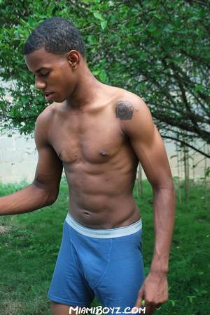 Miami Boyz Gay Porn - FlavaMen Magazine