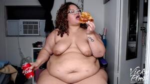 naked fat ladies eating - Naked Eating Pizza and Burping [THE CLIP] - Pornhub.com
