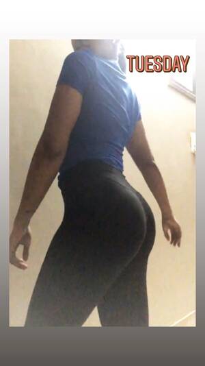 indian hot fuck yoga pants - Fit indian girl in yoga pants Porn Pic - EPORNER