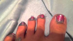 feet nail polish - 