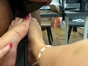 celebrity footjob video - Celebrity Footjob porn videos at Xecce.com