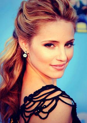 lorian shemale from hell - Love both the hair and makeup