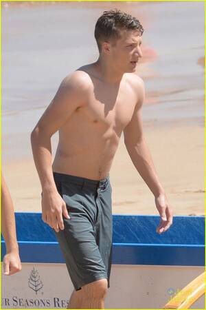 Jake Short Porn - austin north bradley steven perry jake short shirtless hawaii 05 | Bradley  steven perry, Shirtless, Good looking actors