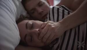 couples sex brunettes - Brunette Couple On Bed â€” PornOne ex vPorn