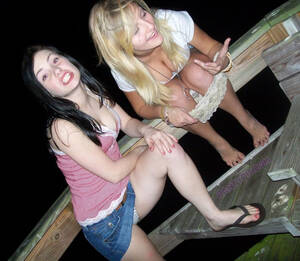 drunk teens in thongs - Drunk college girls panties showing - Oops exposed! - Panty Pit