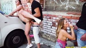 Group Sex In Public Places - GROUP | SUNPORNO PORN @ HD Hole