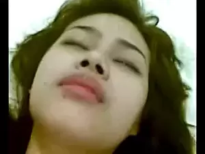 Indonesian Girls Anal - indonesian Girl Ria First Anal | xHamster