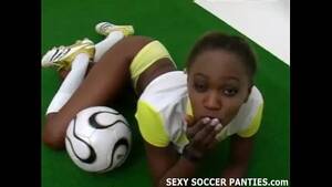 Ebony Soccer Porn - hot black football player shows off - XNXX.COM