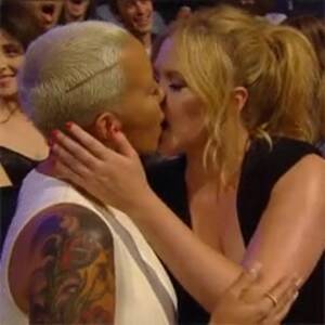 Amy Schumer Lesbian Nude - Amy Schumer Nude Photos â€” Big Tits *Exposed* on Video! â€“ Celebs Unmasked