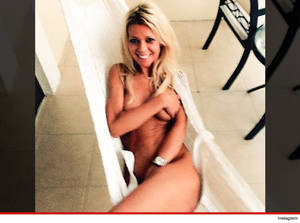 Best Porn Body Shots - Tara Reid -- Nude Pic Impresses Porn Company ... $1M Sex Tape Offer