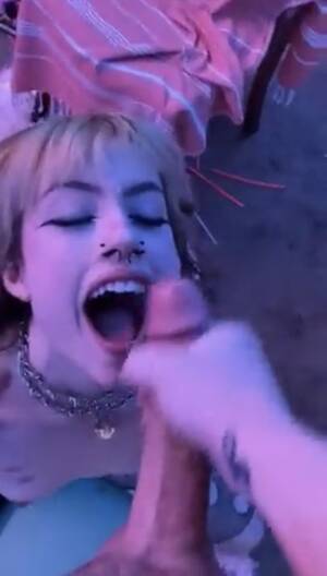 Alt Porn Facial - Looking for who this e-girl taking a facial is - Marcie27 - Marciecerise  #1279855 â€º NameThatPorn.com