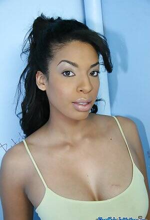 black hispanic babes - Latina Pics with Nude Black Girls