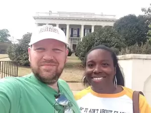 guy white girl - Why do all white women prefer black men? - Quora