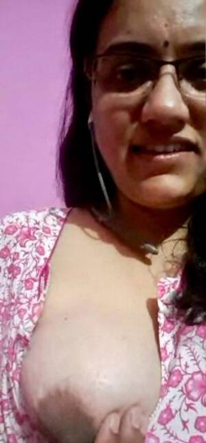 Indian Aunty Porn Uncensored - XXX Indian Aunty Sex Videos, Photos & Stories | Desi Sex Porn Site