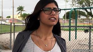 Glasses Mia Khalifa Anal - Mia Khalifa glasses - Gosexpod - free tube porn videos