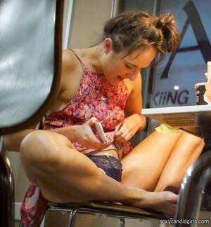 candid sitting upskirt - Frontal Upskirt Candid Girl â€“ Sexy Candid Girls
