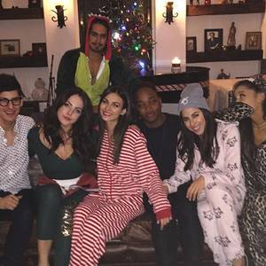Leon Thomas Iii Victoria Justice Porn - Avan Jogia, Matt Bennett, Elizabeth Gillies, Victoria Justice, Leon Thomas  III,