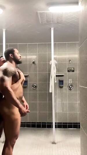 Gym Shower - Interracial cruising in the gym shower - XXXi.PORN Video