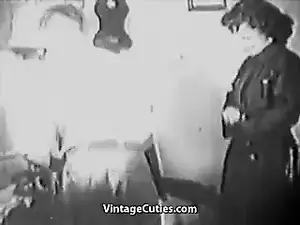 1940s Porn Cum - Orgasm Treat the Body (1940s Vintage) | xHamster