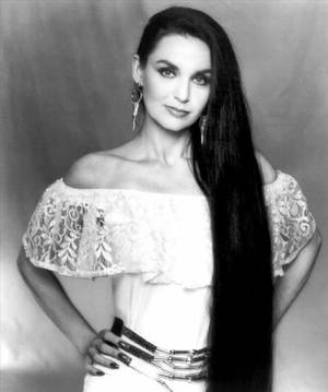 Crystal Gayle Porn - Crystal Gayle , such a classy singer