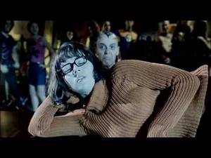 linda cardellini scooby doo xxx - Xxx Mp4 SCOOBY DOO Velma S Song 3gp Sex Â»