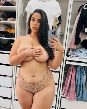 american arabian girl nude - Nothing beats a curvy Arab girl