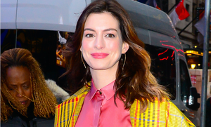 Anne Hathaway Porn Gallery - Anne Hathaway Rocks Stylish Outfits in NYC: See Pics!