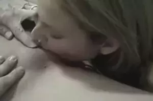 Amateur Wife Eating Pussy - Amateur wife eats pussy while husband film and watch | xHamster