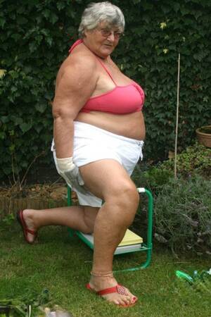 Granny Porn Shorts - Granny Shorts Porn Pics & XXX Porno Photos - PornSticky.com